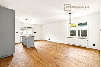 Prodej nadstandardního bytu 2kk + pracovna s parkovacím míst - 4