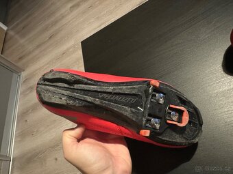 Tretry Specialized Road vel. 43 - 4