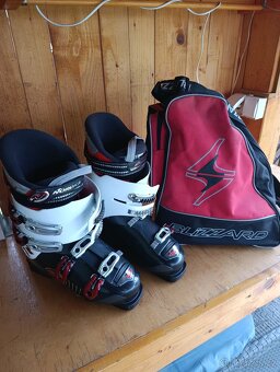 Carvingové lyže a lyžáky - 4