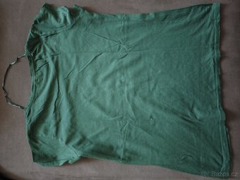 Zelené tričko s krátkým rukávem - 4
