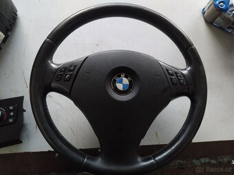 BMW e90 e91 320i 320d náhradní díly - 4