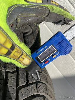 BRIDGESTONE BLIZZAK LM005 XL 265/65 R17 116H 2Ks zimní pneu - 4