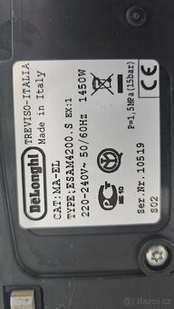 DeLongi kávovar - 4