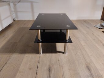 Skleněný stůl k sedačce - 4