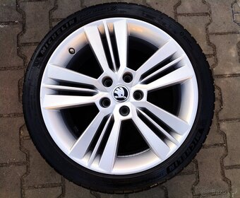Alu kola originál Škoda Octavia II, III, RS 5x112 R18 - 4