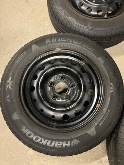 Plechová kola 15" + 7mm letní pneu Hankook 195/65 R15 - 4