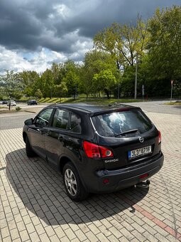 Nissan Qashqai 1.6 benzín 84kw - 4
