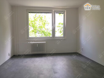 Byt 1+1 po rekonstrukci, ul. Šantrochova - 4