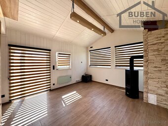 Obytná chata 3+1 (90 m2), garáž, zahradní sklad, kolna, bazé - 4