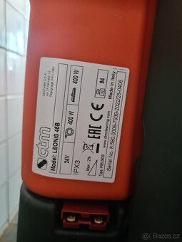 Podlahový mycí stroj CTM LEONIS 45B včetně baterií a nabíječ - 4