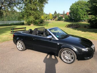 Audi S4 Cabrio 4.2 V8 - 4