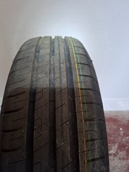 Pneumatiky Goodyear 185/65R15 - 4