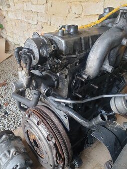 Motor Octavia 1 1.9tdi ALH - 4