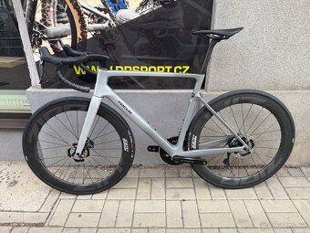 Focus Izalco 9.0 - 4