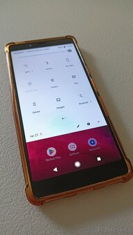 Telefon Sony Xperia L3 - 4