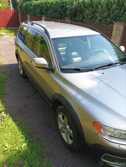 Volvo XC70 2.4 D5 - 4