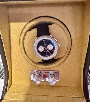 Breitling Premier B01 Chronograph 42 (2023) - 4