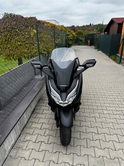 Honda Forza s ABS, rok 2019 - 4