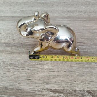 Porcelánová soška slůněte - 4