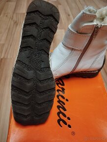 Dámská kožená obuv, NOVÁ, vel. 38, délka stélky 25 cm - 4