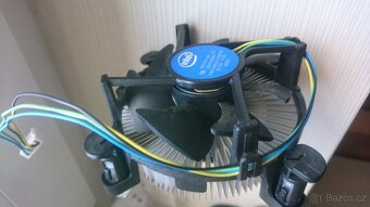 Prodám základní desku + procesor - 4