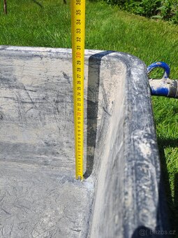 Maltovník se speciální kovovou konstrukcí - 4