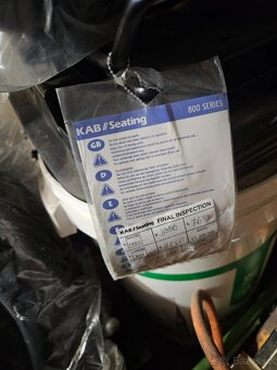 Vzduchová a vyhřívaná sedačka KAB 800 - 4