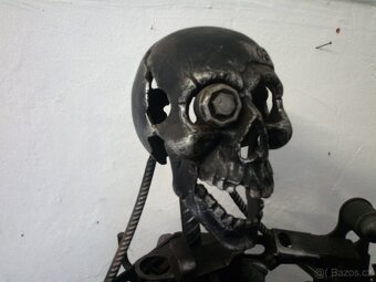 Socha Terminátor 180 cm. - 4