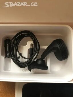 TomTom GO Essential 6" Europe / 6" / 16GB /microSD - 4