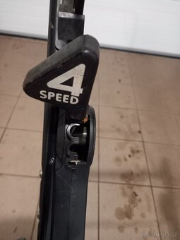 Sekacka na travu - 4