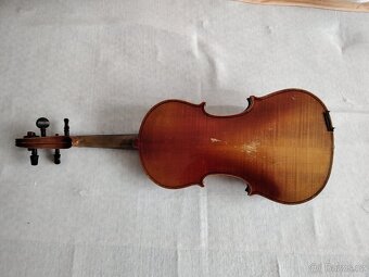 Staré housle - 4