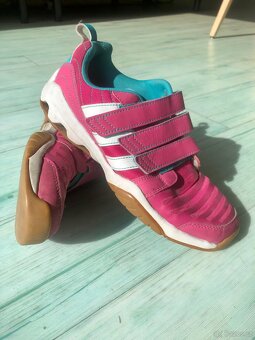 Sportovní obuv Adidas vel.37 - 4