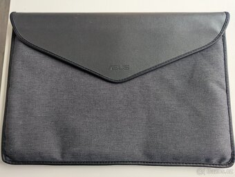 Asus Zenbook 13 OLED - 4
