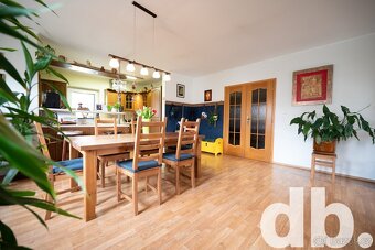 Prodej rodinné domy, 390 m2 - Karlovy Vary - Stará Role - 4