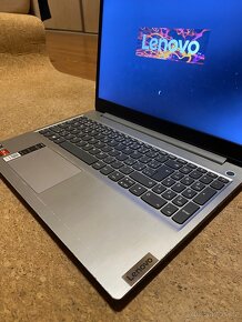 Notebook Lenovo - 4