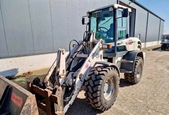 KLOUBOVÝ NAKLADAČ TEREX TL 100 - 4
