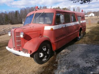 Hasický požiarnický veteran Austin rv:1945 - 4