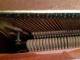 Piano - 4