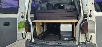 Vw t5 transporter 9 míst, 1.9tdi ,rv 2009.najeto 305 tis km - 4