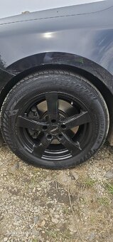 Prodám gumy 205/55 R16 - 4