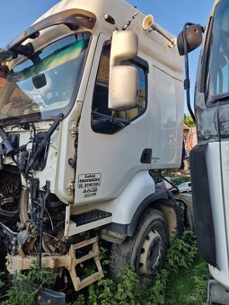 Kabina Renault premium - 4