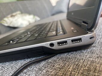 Dell Latitude E6440 - 4