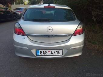 Číst celéProdám Opel Astra H gtc - 4