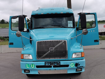 Prodám tahač návěsů VOLVO VVN EURO 3 retardér - 4