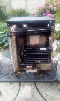 Prodám lednici do karavanu.Dometic. - 4