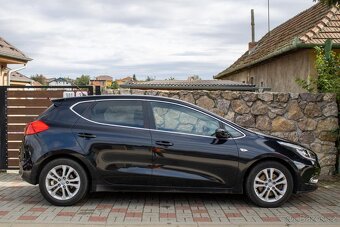 Kia Ceed 1.6 GDI 99 KW X EDITION /AJ NA SPLÁTKY/PROTIHODNOTA - 4