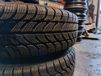 165/70 R14 zimní 2ks Sava 7mm+ na disku Fabia - 4