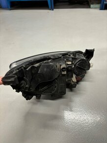 Světlomet Opel Astra - 4