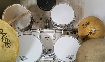 Bicí souprava PEARL Export Series - 4