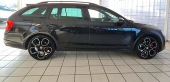 ŠKODA OCTAVIA RS 230 DSG - 4
